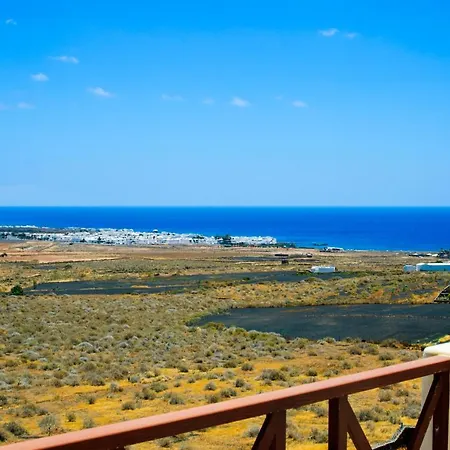 Lanzarote Beach-views *